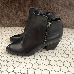 Frye Judith Double Zip Leather Ankle Boots 9 Black Western Boho Fall Rustic